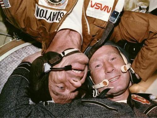 Omega Speedmaster Professional Apollo-Soyuz